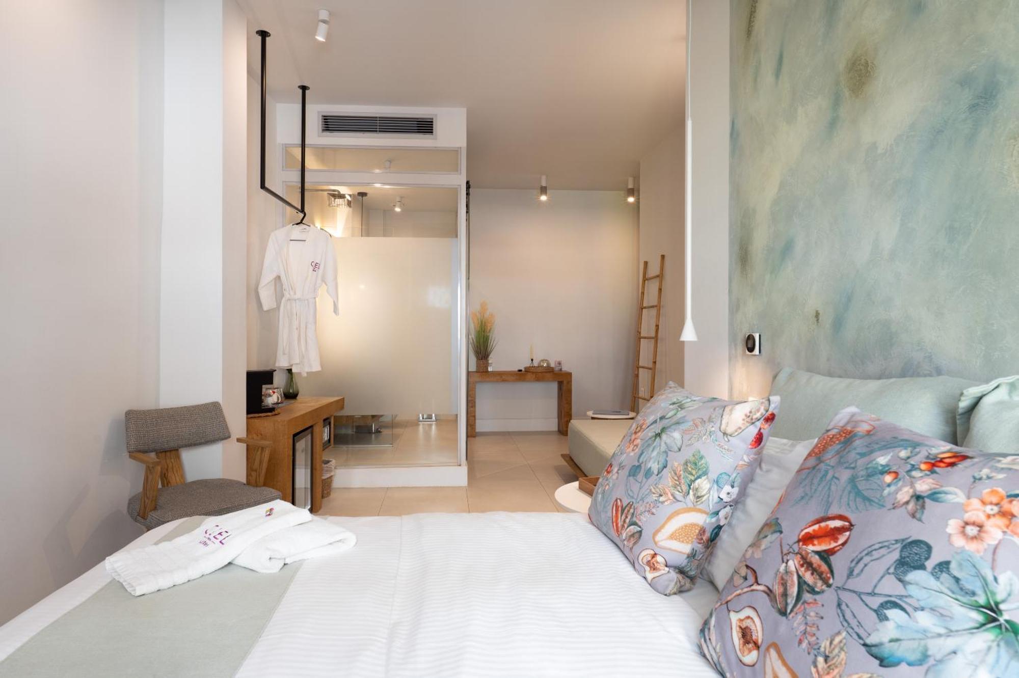 Deluxe Junior Suite